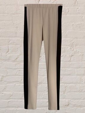 $10$ add on MR.MAX fashion black & tan viscose blend pull on capri crop pant